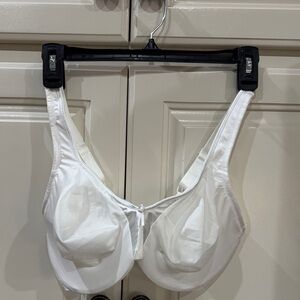 Warner's Classic White Bra
